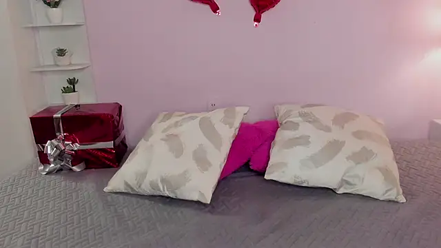 LeilaRasi online show from February 13, 11:15 pm