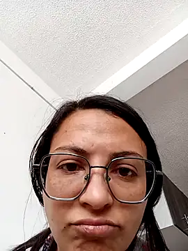 bri ali online show from December 22, 3:31 pm