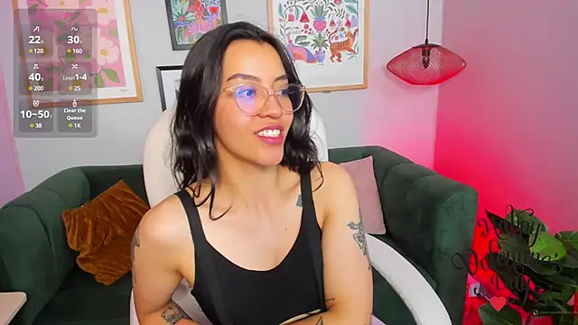 Snapshot of nina__dixon chatting on February 15, 3:20 am nina dixon online show from February 15, 3:20 am