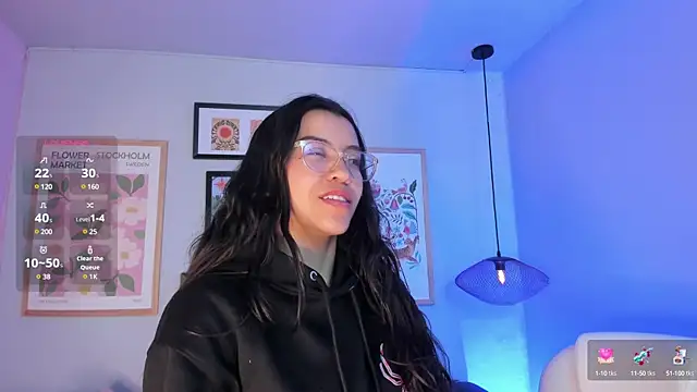 Snapshot of nina__dixon chatting on February 23, 8:44 pm nina dixon online show from February 23, 8:44 pm