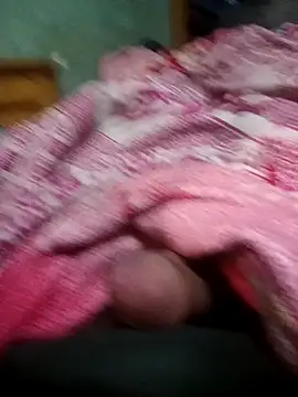 Snapshot of Maio676 chatting on December 17, 9:26 am Maio676 online show from December 17, 9:26 am