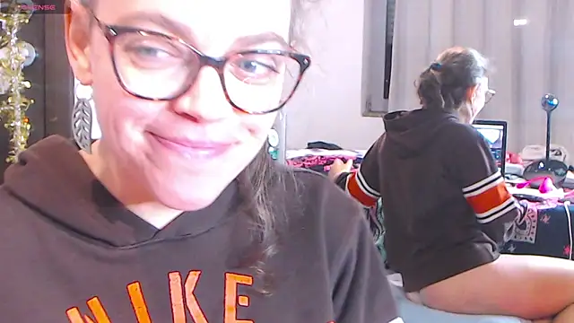 Ju-Hot online show from January 6, 8:07 pm