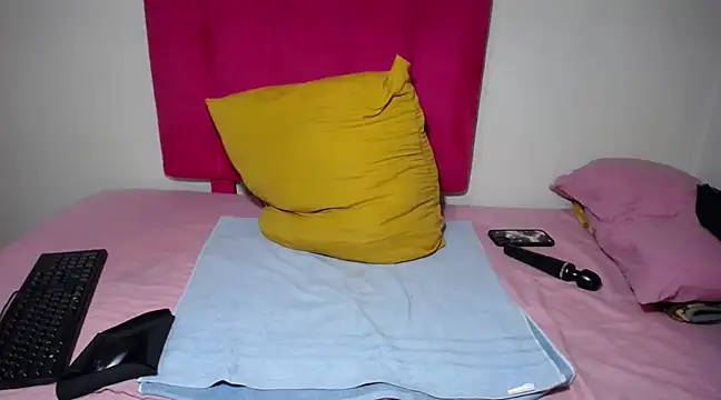 Mywife777 online show from March 20, 7:47 am