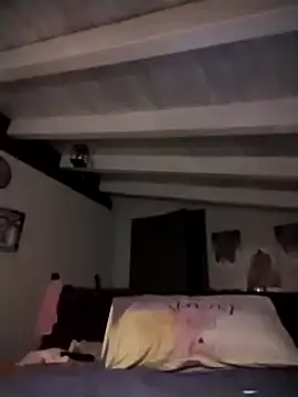 Snapshot of divinaerotica chatting on November 27, 8:11 pm divinaerotica online show from November 27, 8:11 pm