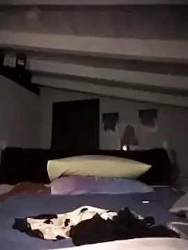 Snapshot of divinaerotica chatting on December 2, 5:41 pm divinaerotica online show from December 2, 5:41 pm