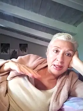 divinaerotica online show from April 11, 4:44 pm