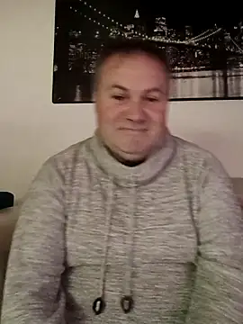 Snapshot of Pourleplasirs chatting on November 18, 4:22 pm Pourleplasirs online show from November 18, 4:22 pm