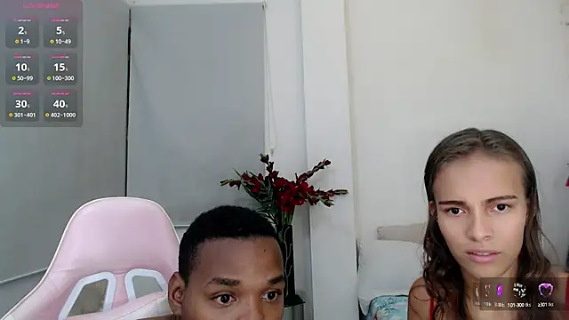 Snapshot of lilo_stich69_ chatting on February 12, 1:30 am lilo stich69 online show from February 12, 1:30 am