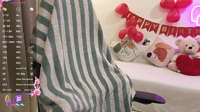 Snapshot of MISS_MYRA chatting on February 26, 5:34 pm MISS MYRA online show from February 26, 5:34 pm