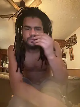 Snapshot of B3-Dindles chatting on October 30, 6:41 pm B3-Dindles online show from October 30, 6:41 pm