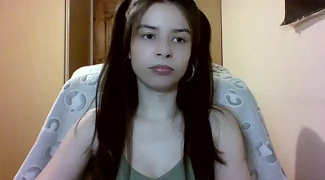 LariceSexy online show from February 4, 7:11 pm