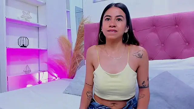 Ariana greenblat online show from January 28, 10:56 am