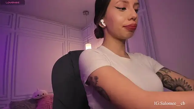 Snapshot of Salome__evans chatting on November 12, 5:24 pm Salome evans online show from November 12, 5:24 pm