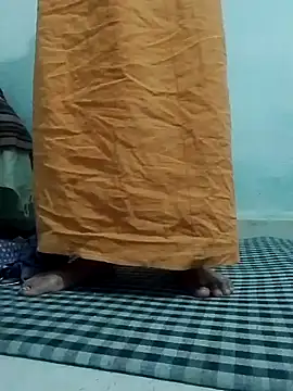 Snapshot of saaniya chatting on March 5, 8:54 am saaniya online show from March 5, 8:54 am