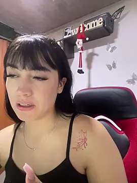 Snapshot of Melody_rousse_ chatting on December 1, 7:41 pm Melody rousse online show from December 1, 7:41 pm