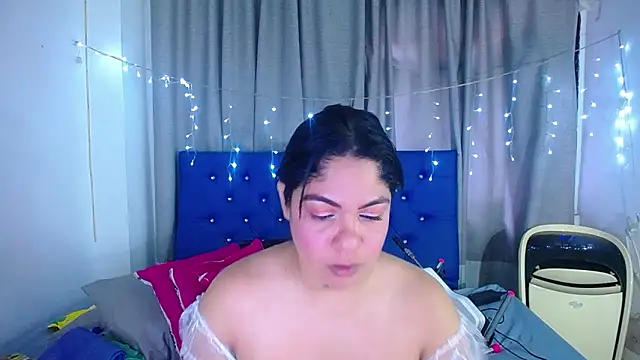 hornny cougar online show from March 19, 8:35 pm