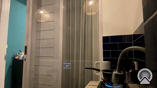 valure lera online show from March 13, 8:32 pm