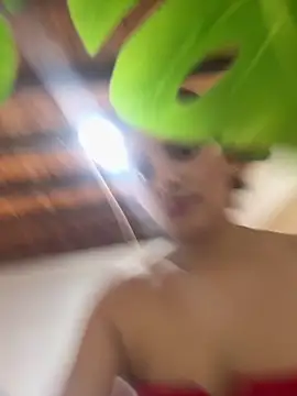 Snapshot of Hadley_ chatting on February 26, 3:05 am Hadley online show from February 26, 3:05 am