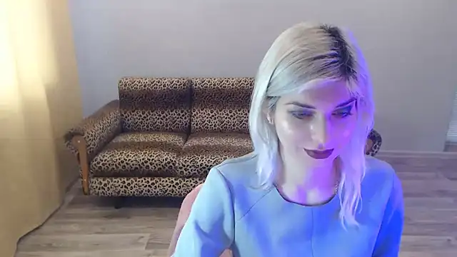 SexyBeatriice online show from January 31, 7:07 am