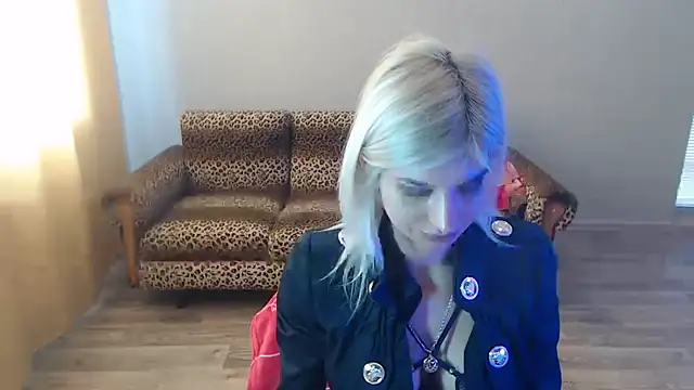 SexyBeatriice online show from February 17, 11:13 am