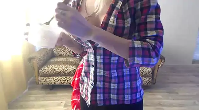 SexyBeatriice online show from March 13, 7:20 am