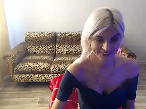 SexyBeatriice online show from September 24, 6:28 am