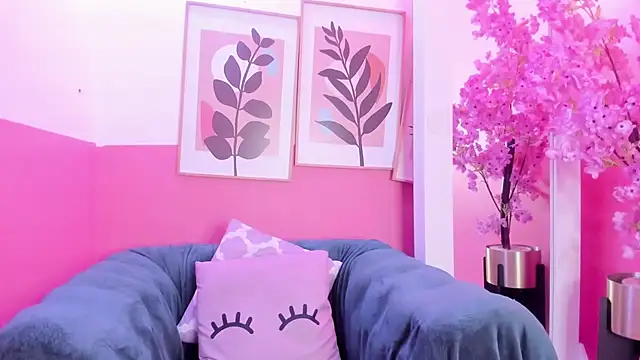 Snapshot of Evelyn_smiith chatting on January 30, 3:44 am Evelyn smiith online show from January 30, 3:44 am