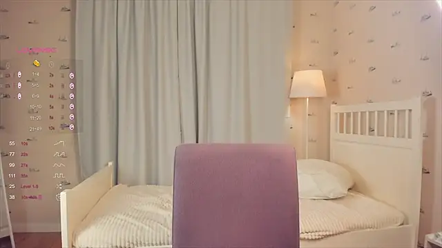 OdetteAven online show from February 2, 8:35 am