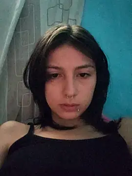 Snapshot of Maiden-Hot chatting on March 3, 2:15 pm Maiden-Hot online show from March 3, 2:15 pm