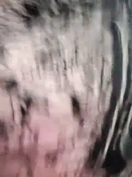 Snapshot of Maiden-Hot chatting on November 6, 7:15 pm Maiden-Hot online show from November 6, 7:15 pm