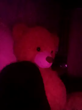 Snapshot of Velvet69 chatting on October 5, 2:21 am Velvet69 online show from October 5, 2:21 am