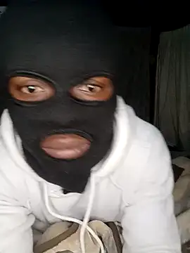 Snapshot of Velvet69 chatting on October 12, 1:04 am Velvet69 online show from October 12, 1:04 am