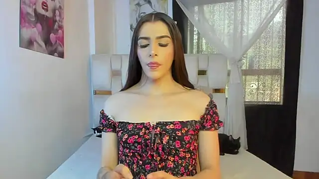 beautiful doll088 online show from April 24, 9:06 pm