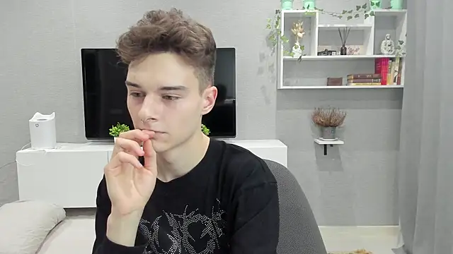 Snapshot of avegothy- chatting on January 30, 11:44 am avegothy- online show from January 30, 11:44 am