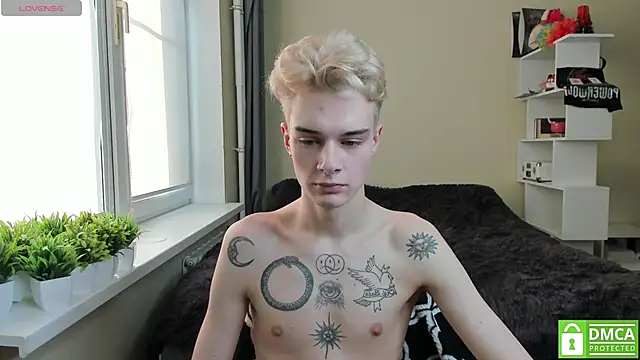 Snapshot of avegothy- chatting on March 14, 2:41 pm avegothy- online show from March 14, 2:41 pm