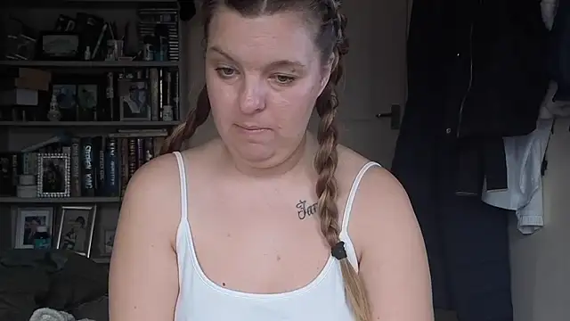 Demi WelshX online show from November 12, 11:54 am