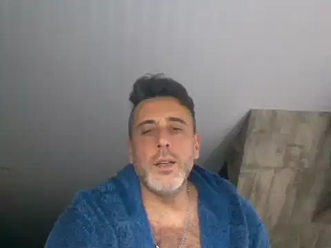 66MA69 online show from March 6, 10:47 pm