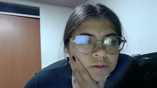 viccky vick online show from January 10, 4:36 am