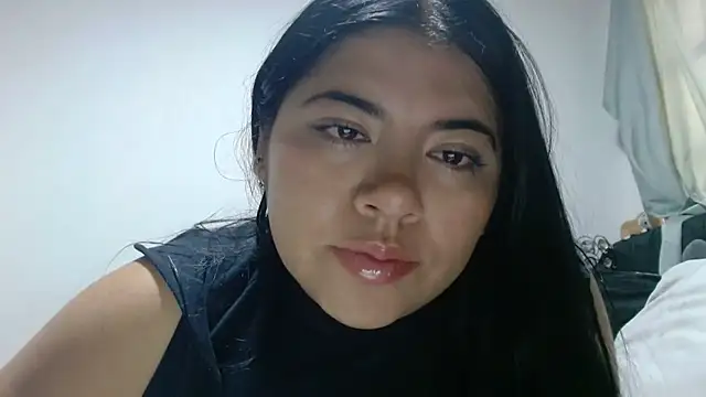 viccky vick online show from April 13, 10:26 pm