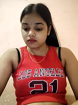 Snapshot of RAYI_123 chatting on October 31, 5:41 am RAYI 123 online show from October 31, 5:41 am