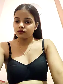 Snapshot of RAYI_123 chatting on November 11, 5:29 am RAYI 123 online show from November 11, 5:29 am