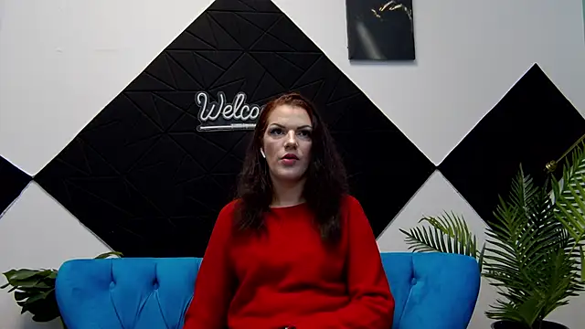 Snapshot of LissaAnn chatting on February 6, 3:55 am LissaAnn online show from February 6, 3:55 am