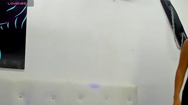 Snapshot of lia78sleepers chatting on February 11, 6:44 pm lia78sleepers online show from February 11, 6:44 pm