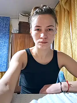 Snapshot of Belladonna253 chatting on February 6, 7:35 am Belladonna253 online show from February 6, 7:35 am