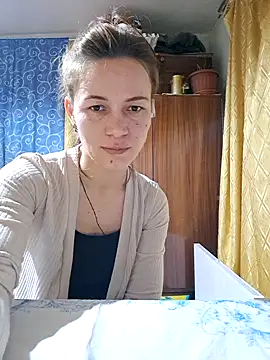 Snapshot of Belladonna253 chatting on February 14, 9:53 pm Belladonna253 online show from February 14, 9:53 pm