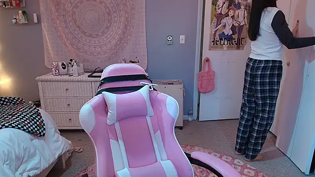 princesselysia online show from November 8, 6:07 pm