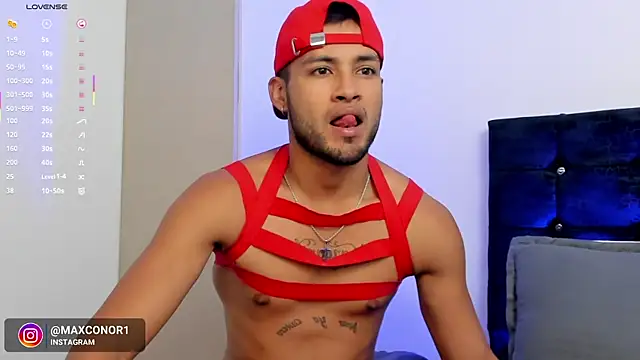 Snapshot of Max_Conor1 chatting on October 22, 12:49 pm Max Conor1 online show from October 22, 12:49 pm