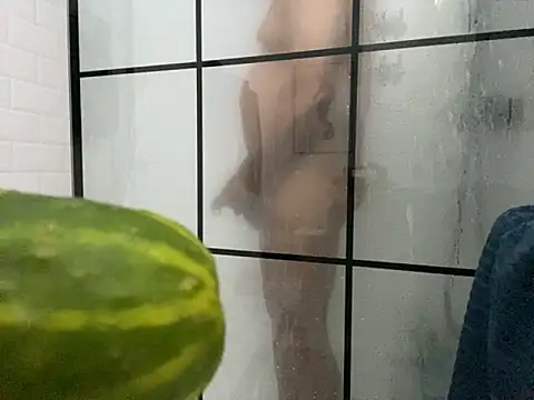 Snapshot of BOOTS chatting on September 22, 3:47 pm BOOTS online show from September 22, 3:47 pm