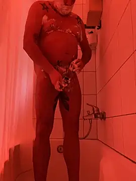 Snapshot of BOOTS chatting on November 27, 8:05 am BOOTS online show from November 27, 8:05 am