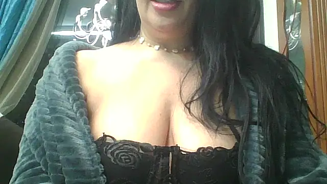 Aleen8067 online show from January 8, 9:06 pm